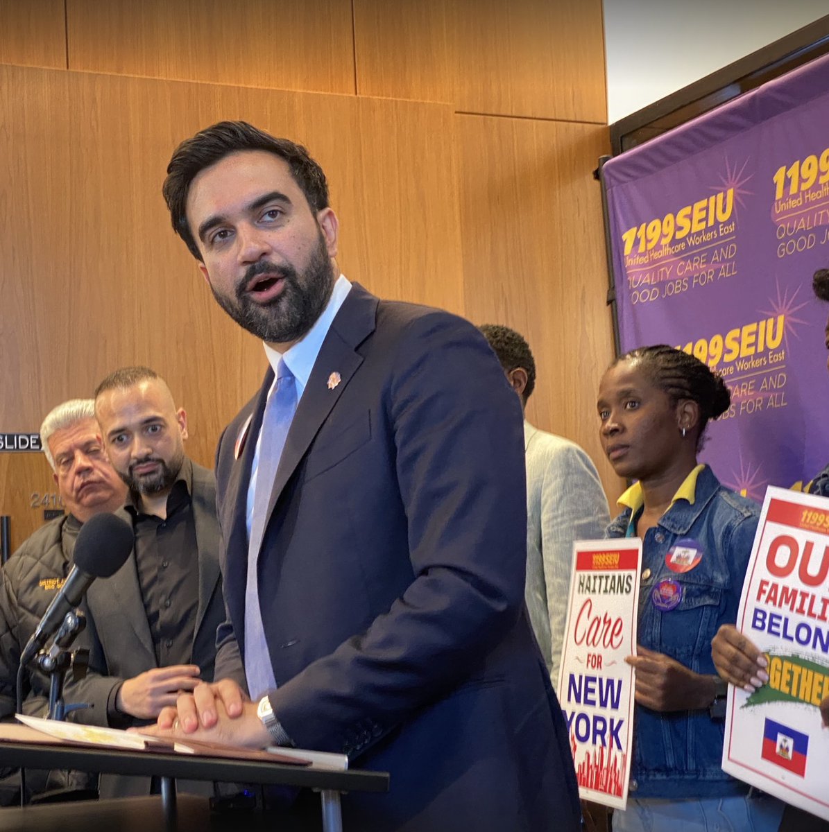 amNewYork's tweet photo. Mamdani’s COGE releases preliminary report on NYC government efficiency. https://t.co/TRX3urD73X https://t.co/lfACFAbJaM