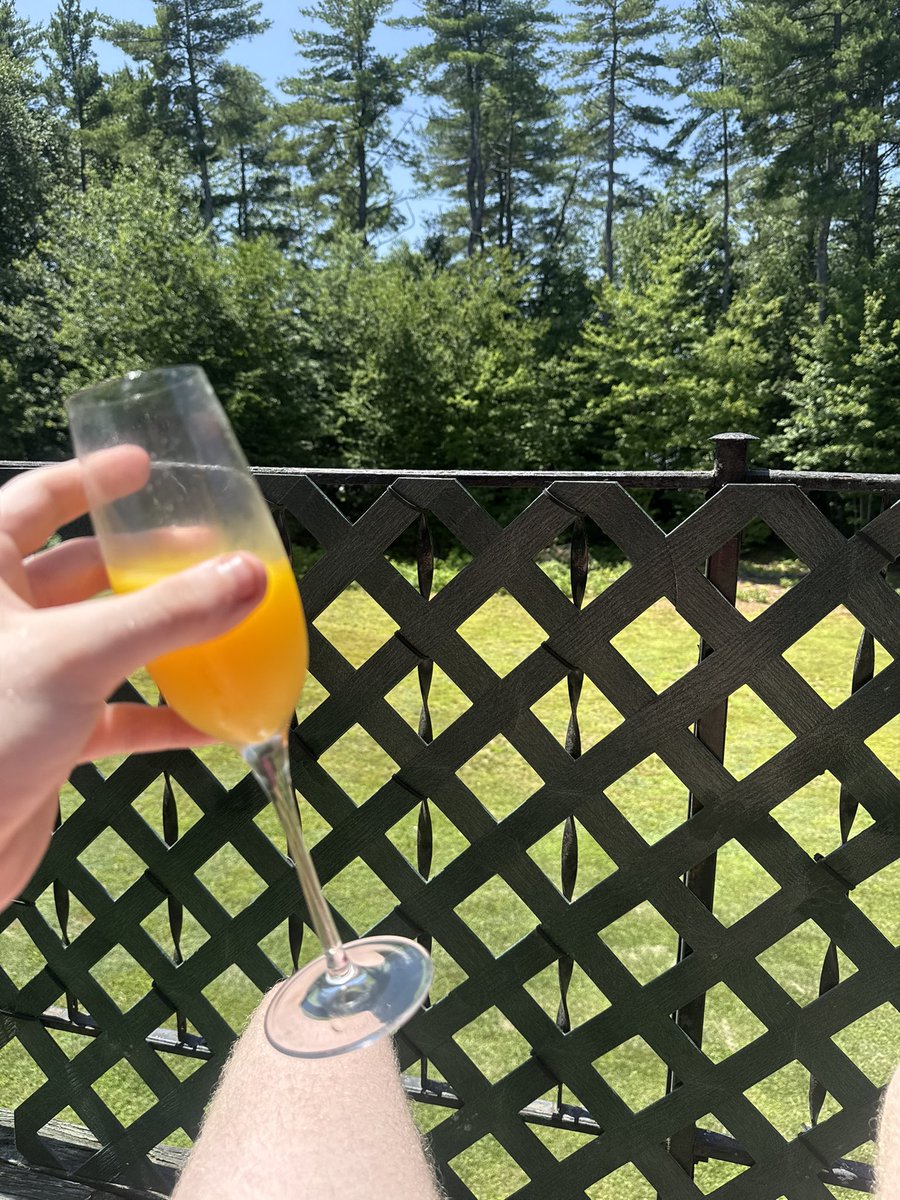 realjakeriley's tweet photo. Planning my summer https://t.co/6nZx1CwnGu