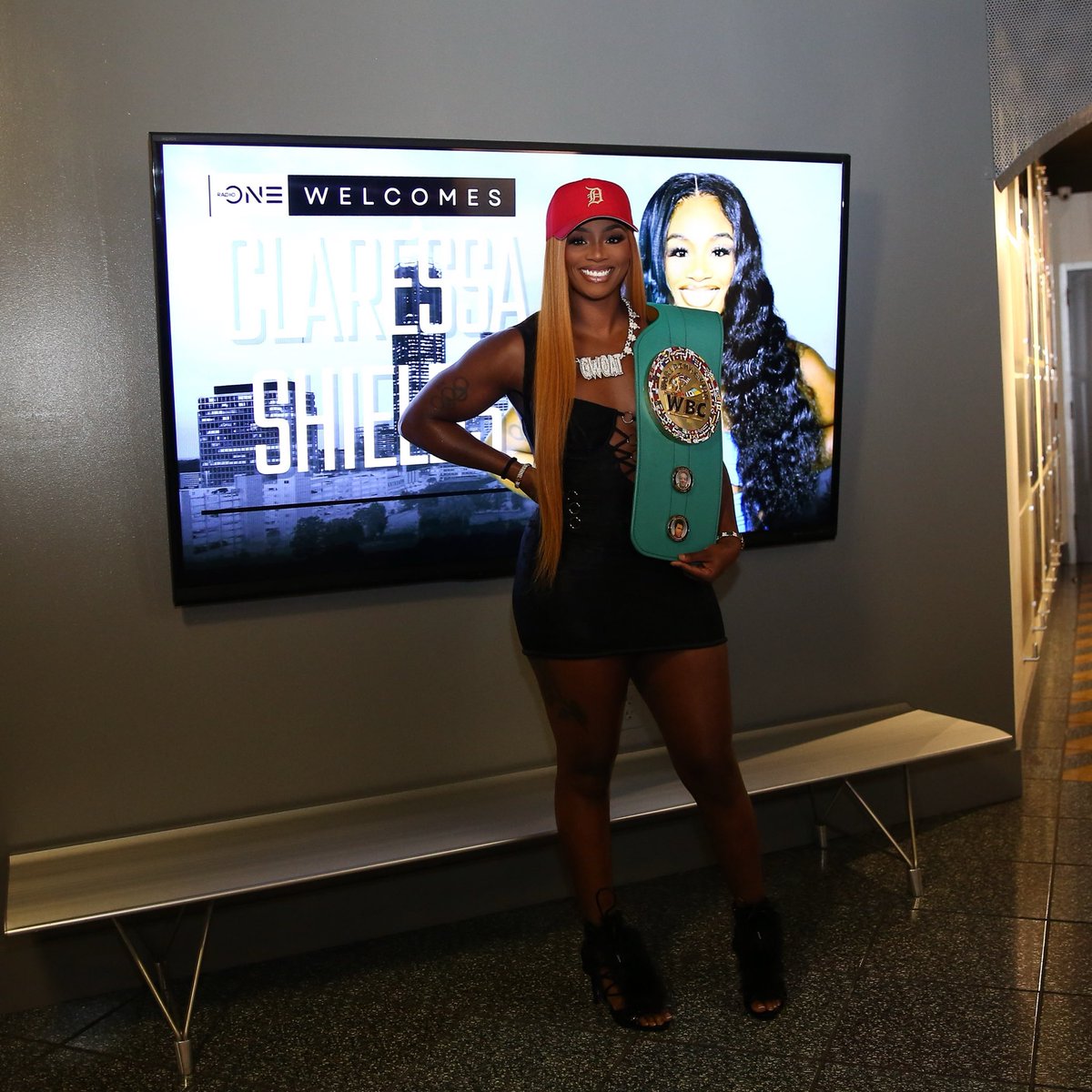 Claressashields's tweet photo. ATL y'all made this press run special. ❤️🎤 Every interview, every conversation, every stop reminded me why this city was the right place for history.

Can’t wait to feel the energy on Aug. 15 at State Farm Arena, because we’re about to TURN UP. Ladies, dress code is Nude & Diamonds/Bedazzle 💎

This is the summers hottest event🥊👑
Get your tickets NOW. Let's make history together. #GWOAT #ShieldsvsScott #ClaressaShields https://t.co/vlFrq7MNDO
