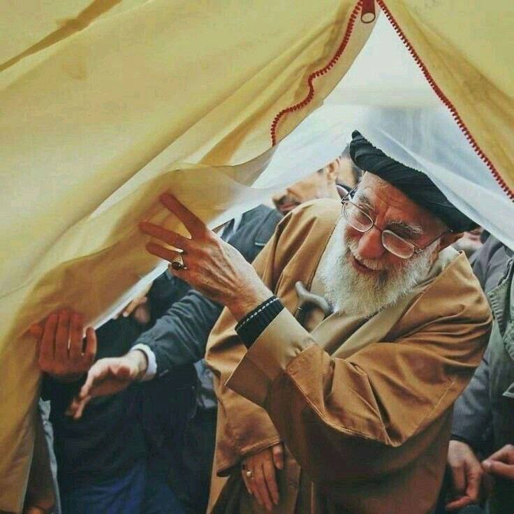 Steadfast091's tweet photo. أيام تفصلنا عن تشييع عزيزنَا وحبيبنَا
كيفَ تتحمَل قلوبنا أن نراه في نعشِه!. https://t.co/tszzGTIW6t