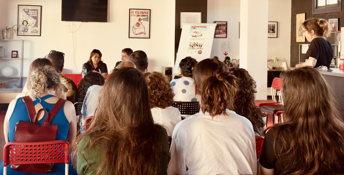 CGTBarcelona's tweet photo. Avui, donem visibilitat i suport al  sanitat bcn i menjador solidari GREGAL per recaudar mitjans i que puguin comprar una nova FURGONETA https://t.co/ES2yGtCwDl