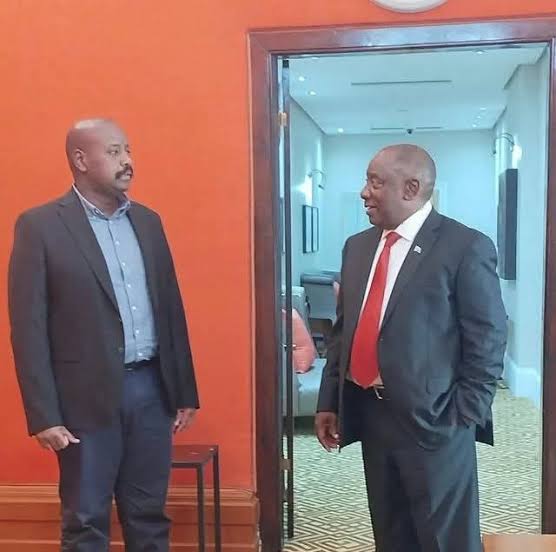 SSssebunya's tweet photo. CDF Gen Muhoozi Kainerugaba is highly respected by African leaders across the continent! 

His clear vision for a peaceful and prosperous Africa positions him as a strong leader who will drive the continent forward and firmly protect it from neocolonialism and its agents. https://t.co/xMoDAjRCmn