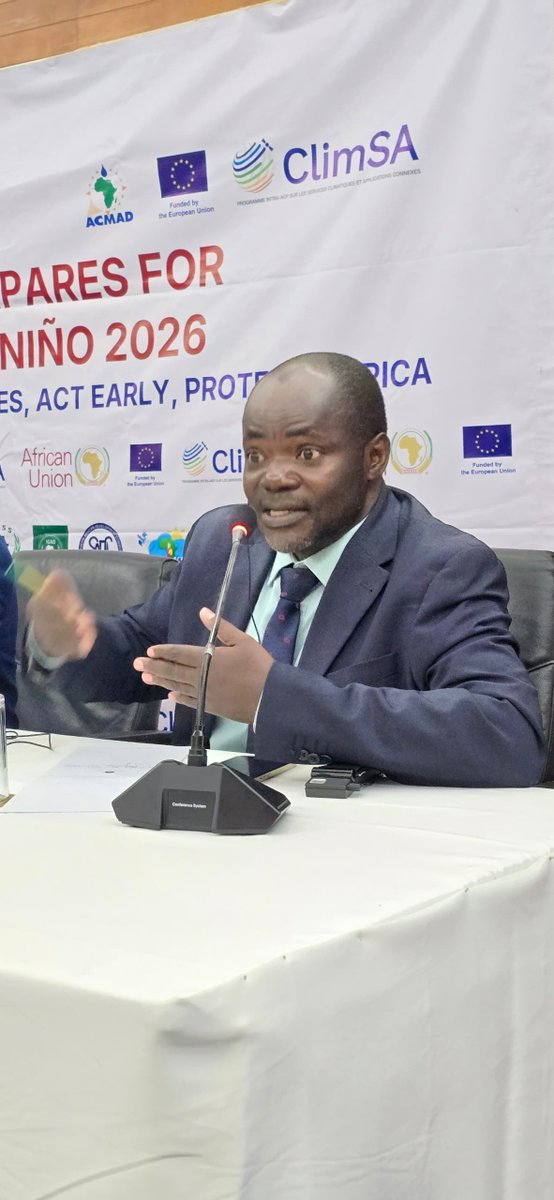 AU_DARBE's tweet photo. Day2 in #Dakar @AucClimsa focuses on the #LastMile. 📡Infrastructure like PUMA2025 stations is vital, but its true impact is unlocked through User Interface Platforms that translate raw data into life saving, community level advisories📊#ClimateServices #DakarDialogue #ClimSA2026 https://t.co/eDhQsp4H2O