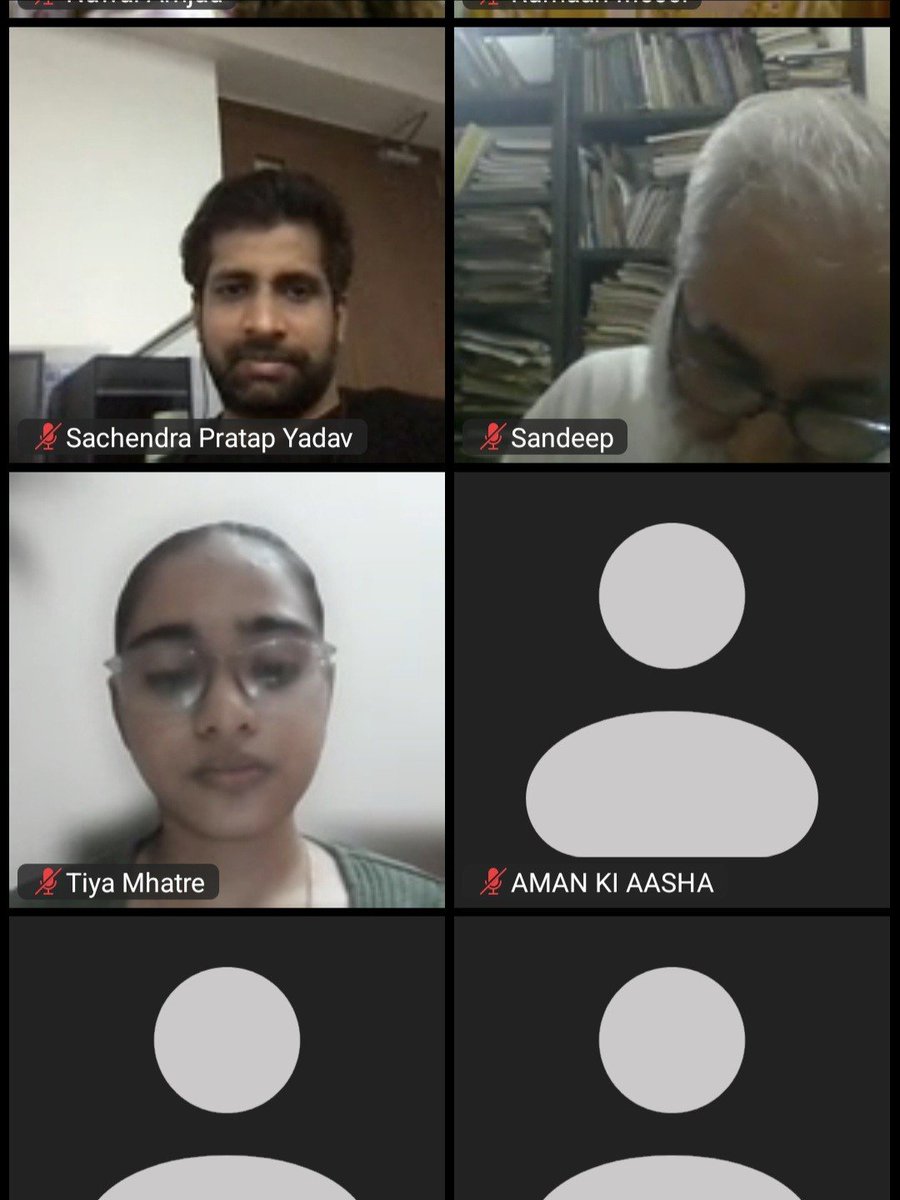 VikramadityaSum's tweet photo. So the Socialist/Communists and Islamists of Pakistan want India to start the dialogue and resolve all the issues peacefully.
I join this meeting out of curiosity.
I think for the sake of Indus Water Treaty (IWT) Pakistanis want to ignore Asim Munir's anti-Hindu speech for the while. According to them people on the both side of the border are the same. They same origin, same customs, same language, etc. which is contrary to Asim's thoughts.
And I would like to ask these Indian socialists/communists that which Islamic country has allowed a Socialist Party or a Communist Party to operate freely? It's only India which allows you to operate and contest elections.
And one interesting but dangerous thing I noticed... 1/2
CC: @Iyervval @shambhav15 @AadiAchint @ajaykraina