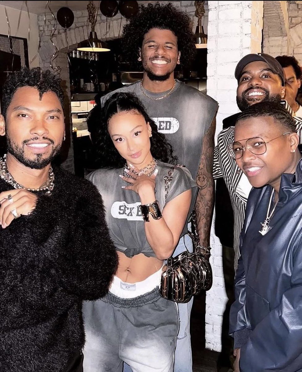 Samsonthegoat25's tweet photo. 41 year old Draya Michele opened up about her past relationship with her 24 year old ex partner and father of her child, Jalen Green.

“To be honest, I'm frustrated that everyone is placing the entire blame on me. While he is considerably younger than I am, I gave him numerous warnings to stop his infidelity, but he refused to listen. In the end, I prioritized my own well being. I made the decision to break things off and hold him responsible for his actions. I walked away with my rightful portion of his assets in addition to $150,000 a month in child support, and I truly hope he is finally learning from this experience.”