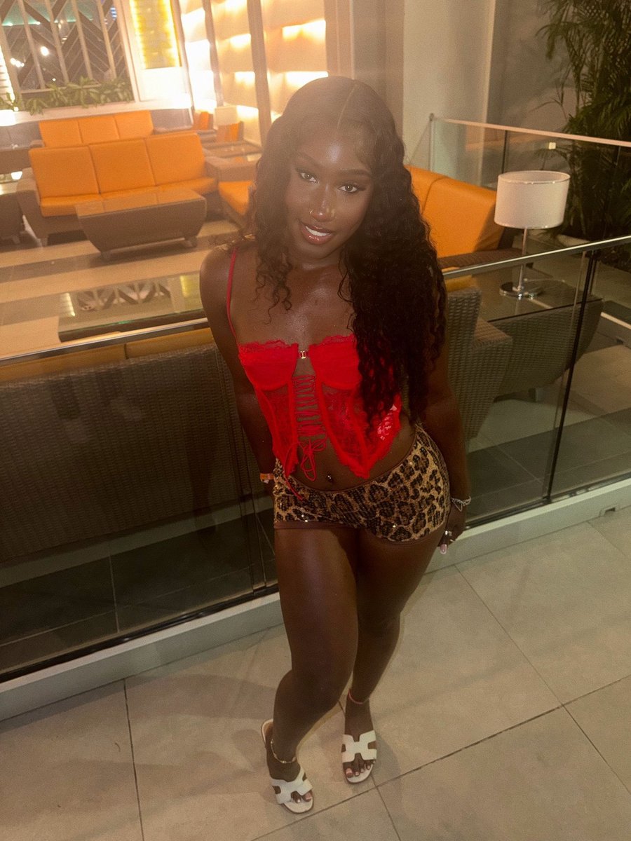 ttaahhjjaa's tweet photo. im in jamaica, where are you ? https://t.co/Y3KHrVk7ZN