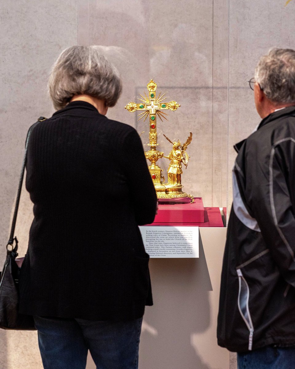 KimbellArt's tweet photo. “Steeped in history and jaw-dropping opulence” – Fort Worth Magazine ✨

10 days remain to experience more than 60 masterpieces on view in “The Holy Sepulcher: Treasures from the Terra Sancta Museum, Jerusalem.”

Plan your visit: https://t.co/qiifD5uk8f https://t.co/Bpzk3Y6rP1