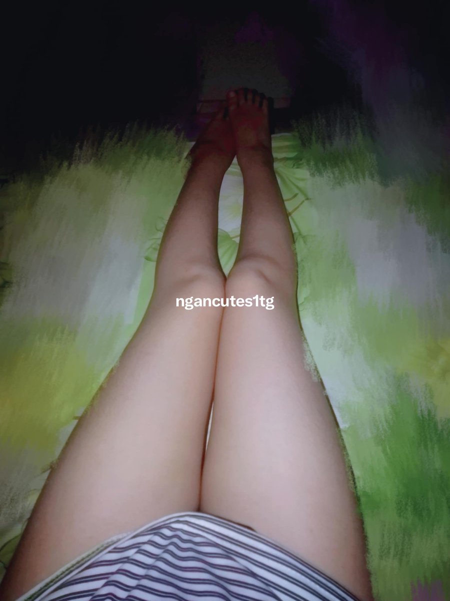 ngansiudth's tweet photo. đố biết mặc hay k:>> https://t.co/yBzvMQmA0K