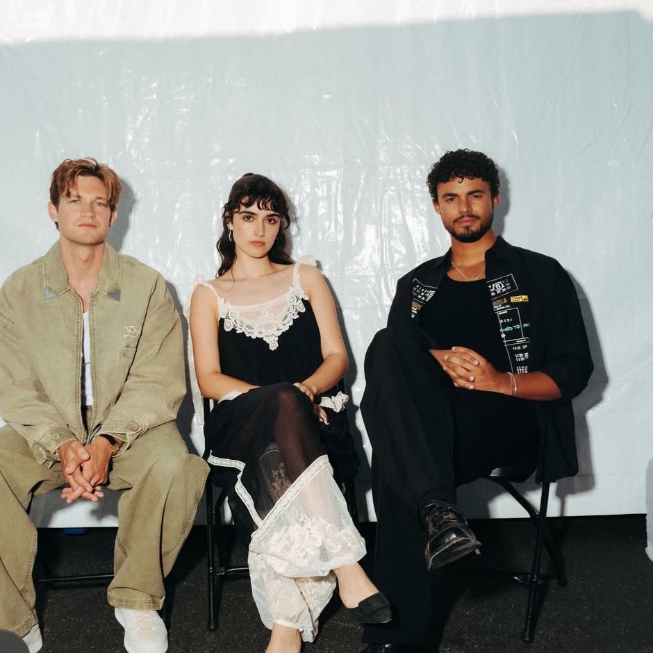 laizdoneisdone's tweet photo. I am obsessed with this trio heck yeah https://t.co/kkFd67AWwa