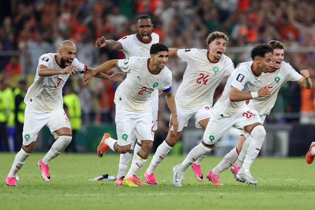 Ilyasbzza's tweet photo. 🚨Morocco won the World Cup! Morocco 2 - 1 Brazil..
#Morocco #Brazil #finals https://t.co/Yiyzfcr81p