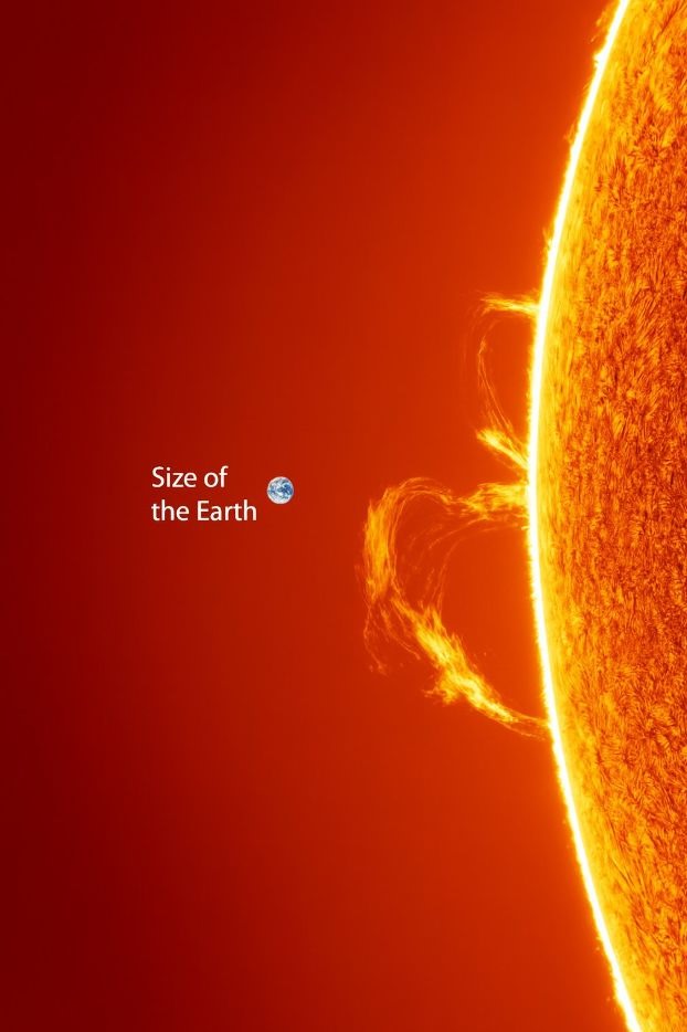 JJvanWijck's tweet photo. De zon: straal 696.340 km, massa 1,989 × 10³⁰ kg, volume van 1,3 miljoen aardes, houdt de aarde in haar baan met 29,8 km/s. Kern: 15 miljoen K, 4,3 miljoen ton/sec omgezet in energie.

Maar jij, klimaatstrijder, gelooft dat je meer invloed hebt op het aardse klimaat dan de zon. https://t.co/DSDAeUSgiz