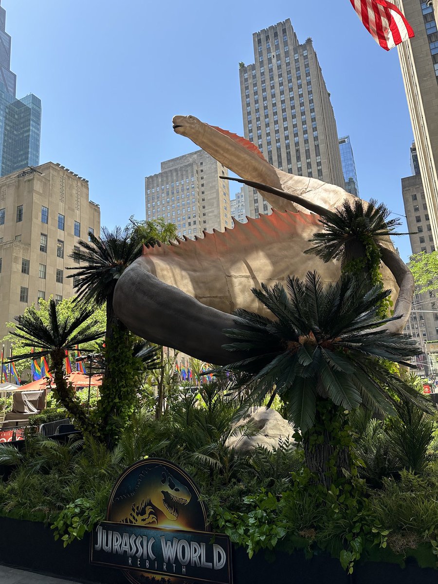 CalebComposed's tweet photo. Jurassic World Rebirth summer one year later 🦖😁🐦‍🔥🌊 https://t.co/ntx6dZSLln