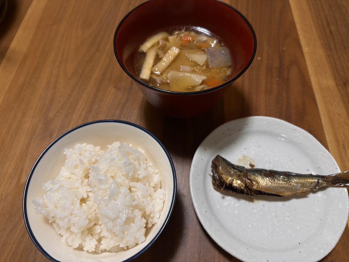 butler_14's tweet photo. ←昨日　　今日→ https://t.co/wGjcrHYEnh
