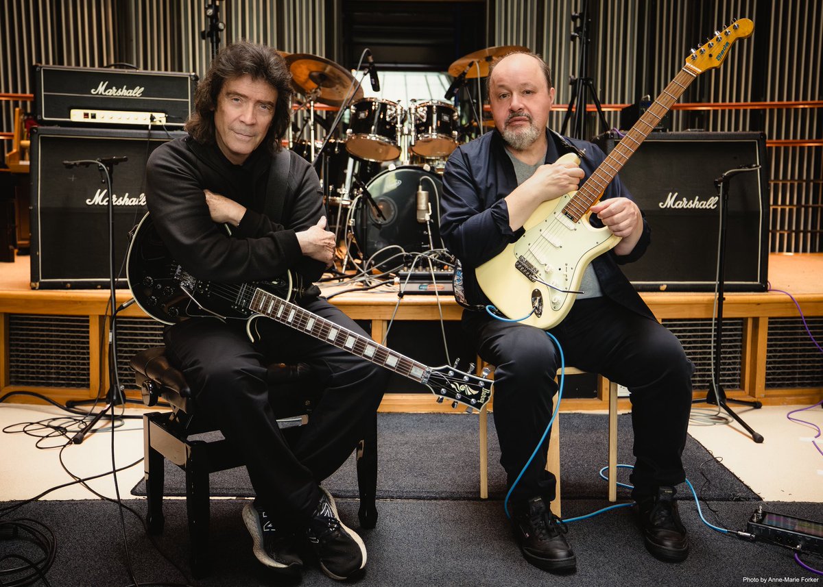 ugly_werewolf's tweet photo. Great news from the #prog wires…

@HackettOfficial &amp; @steverothery have collaborated on a new album The Roaring Waves out August 28th

Here’s a link to the first single, The Black Sea: Here's the link for the video of 'The Black Sea'
 https://t.co/BTM9GhenZO

Can’t wait!! https://t.co/CnFtv48Dl2