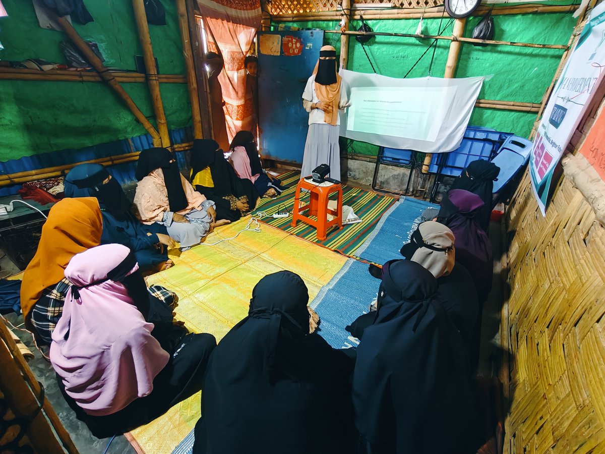 RRnetwork1's tweet photo. Today, #RRN successfully conducted Woman Empowerment Training for Rohingya refugee women, promoting women's rights, leadership, confidence, and positive community change. #RRN remains committed to empowering women and girls for a stronger, more resilient future. https://t.co/XAJDQqKqkb