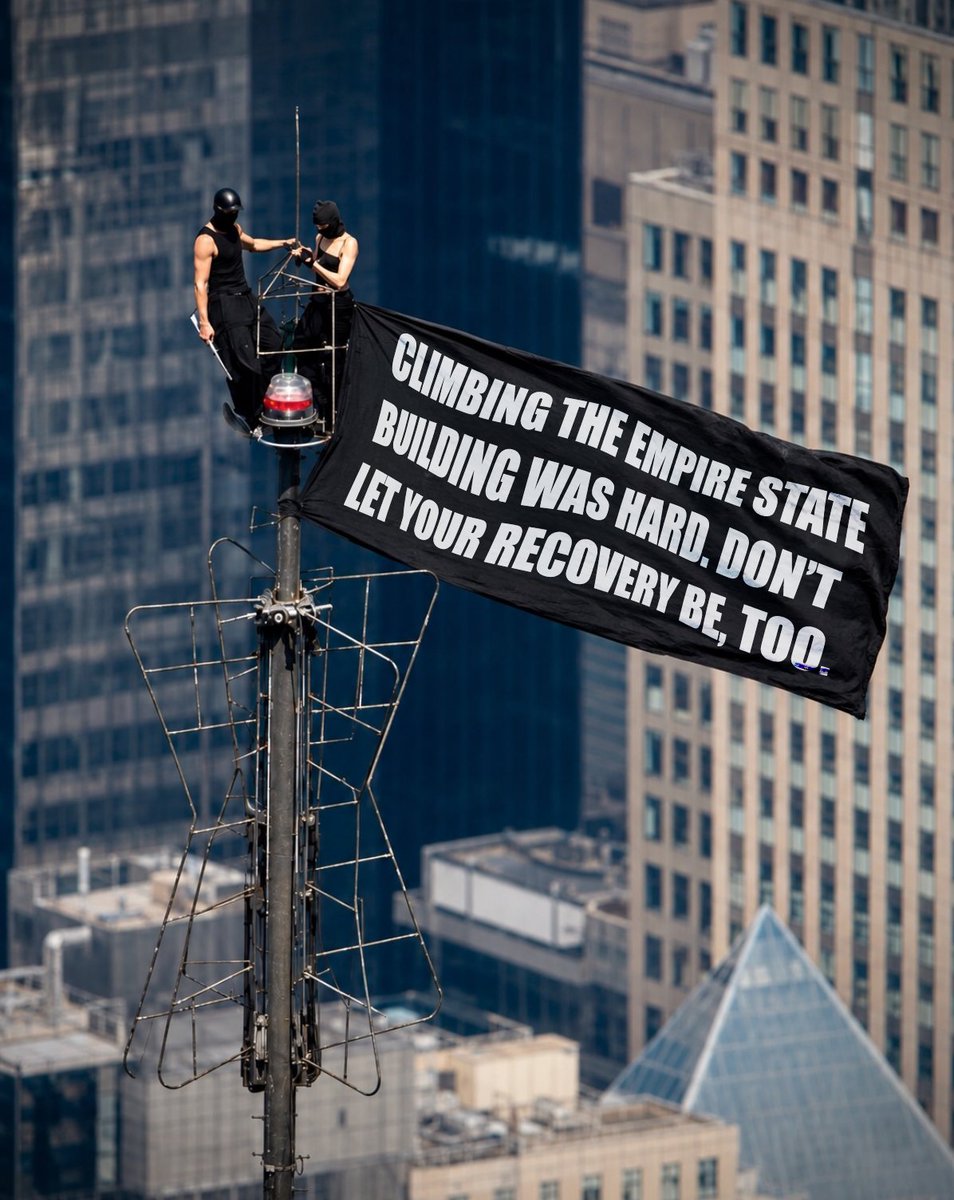 Commvault's tweet photo. A quick PSA from the top of the Empire State Building.

#CyberResilience #EmpireStateBuilding https://t.co/xIjw2u8Dcu