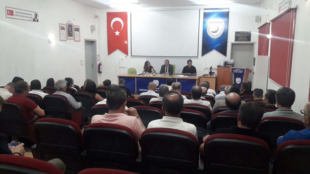 Acipayamilcemem's tweet photo. İlçe Milli Eğitim Müdürümüz Sayın Osman DURAN başkanlığında Şube Müdürümüz Sayın Zeliha YAPRAK ve Özel Büro Yetkilisi Sayın Adem ACARTÜRK'ün katılımı ile 2025/2026 Eğitim-Öğretim Yılı Sene Sonu Müdürler Kurulu Toplantısı gerçekleştirildi.
@denizlimem @emre_caliskan @99duran https://t.co/lwXT6YPJyO