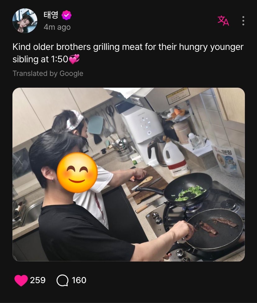 917logs's tweet photo. woobin and wonjin grilling meat at 1:50am because taeyoung was hungry 🥹💞 oh vity family 🫶 https://t.co/5wuhbtWNT2