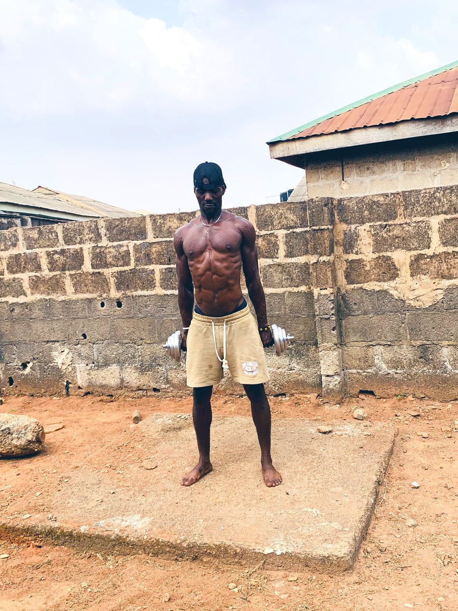 Adefemi100's tweet photo. Abs🔥🔥🔥
Naturally built at home 🏡
Share n follow for more
#homeworkouts #viral #foryoupageシ #model #fitnessmodel #homefitness https://t.co/AAKZoXwPNM