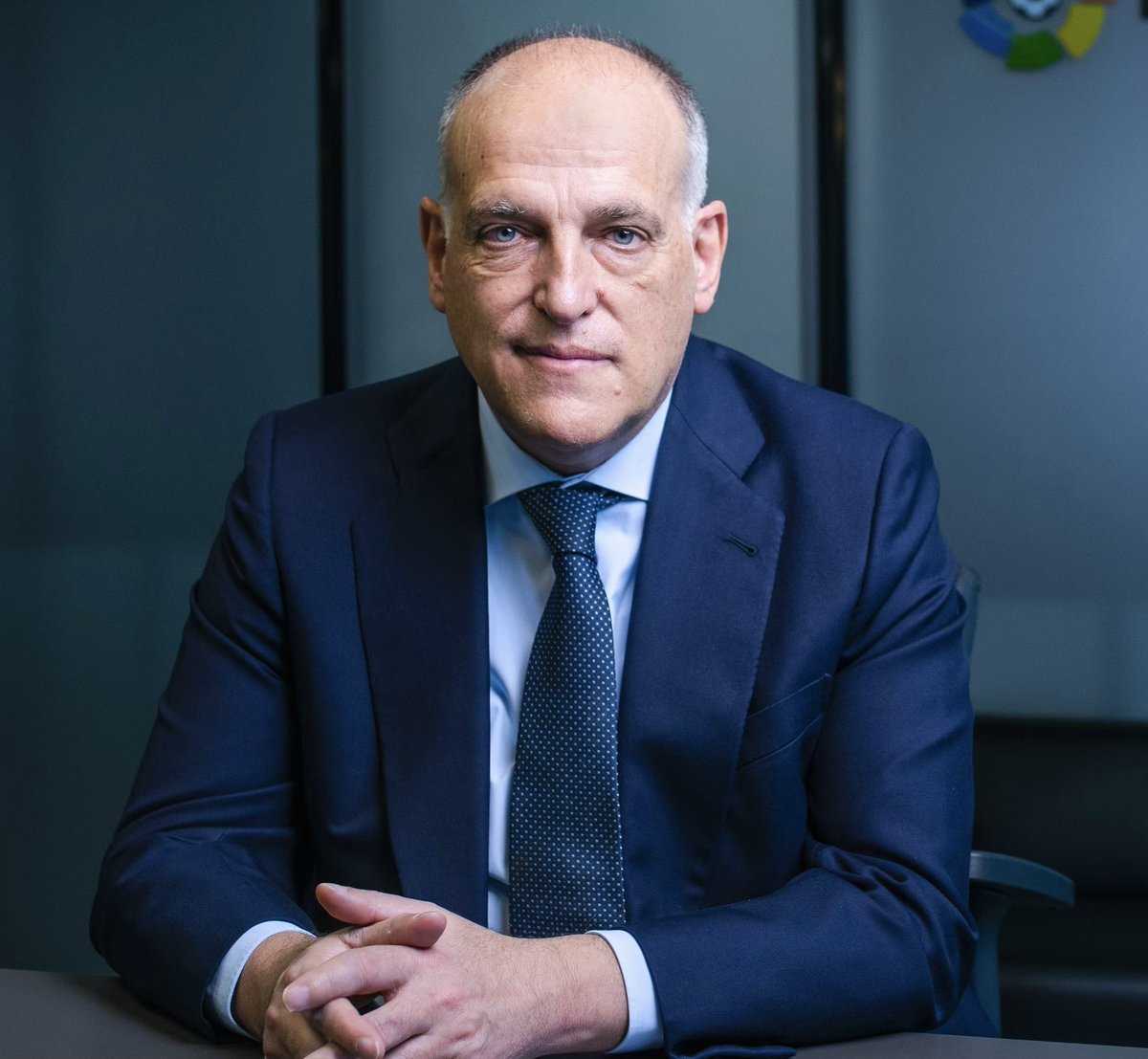 PolymarketSport's tweet photo. 🚨JUST IN: La Liga president Javier Tebas: 

‘If anyone can’t complain about refereeing errors, it’s Real Madrid’ https://t.co/jgPxhRbIHj