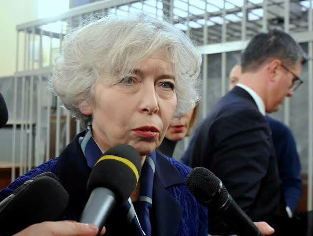 anna_querc71281's tweet photo. Ehi Porro, se davvero vuoi fare lo scoop sulle mascherine, invita nel tuo letamaio la Pivetti, la Santaché e il cognato di Fontana.   Ma sei un disagiato senza palle! https://t.co/CIqZ1MGrNg