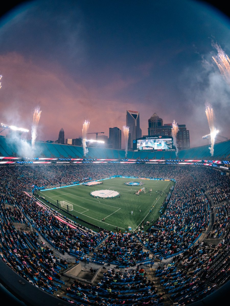 CharlotteFC's tweet photo. Wishing the Queen City a happy and safe 4th of July 💙 https://t.co/fAaL38A6TM