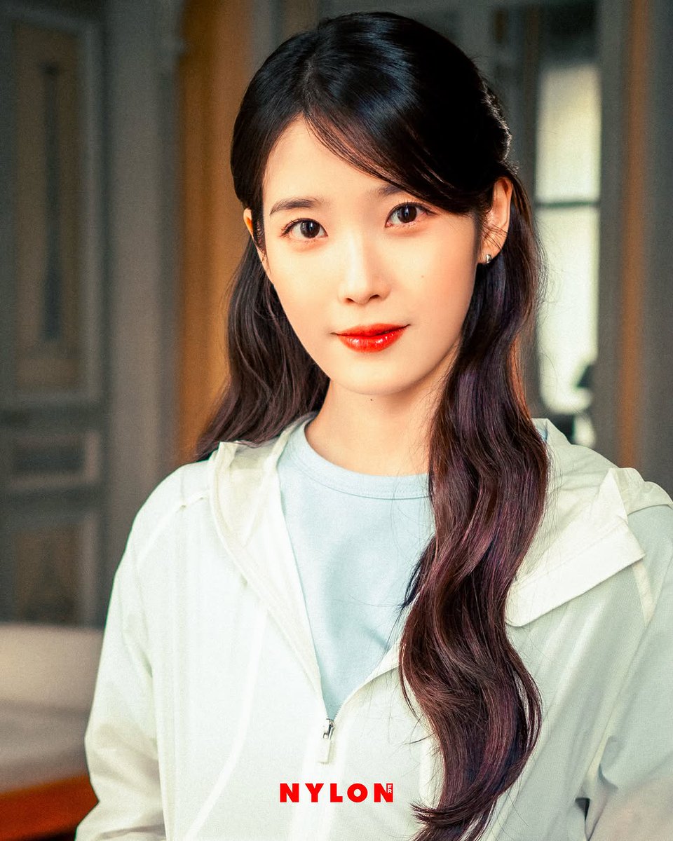 ff__516's tweet photo. 파리 일정이 뉴발란스였어😲

https://t.co/eDylQr03F2 https://t.co/9WemiMxG3Q