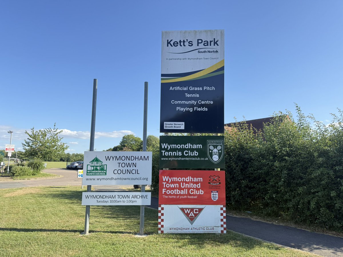 Jakubncfc's tweet photo. Game 2 of 2026/27
Ground 63 - Ketts Park
Pre-Season Friendly
Wroxham FC vs Sprowston FC

Was meant to be at St Neots today but due to my train back being cancelled, Plan B came in clutch and it’s more local ! 😃

#Groundhopping https://t.co/ktXgI3d78c