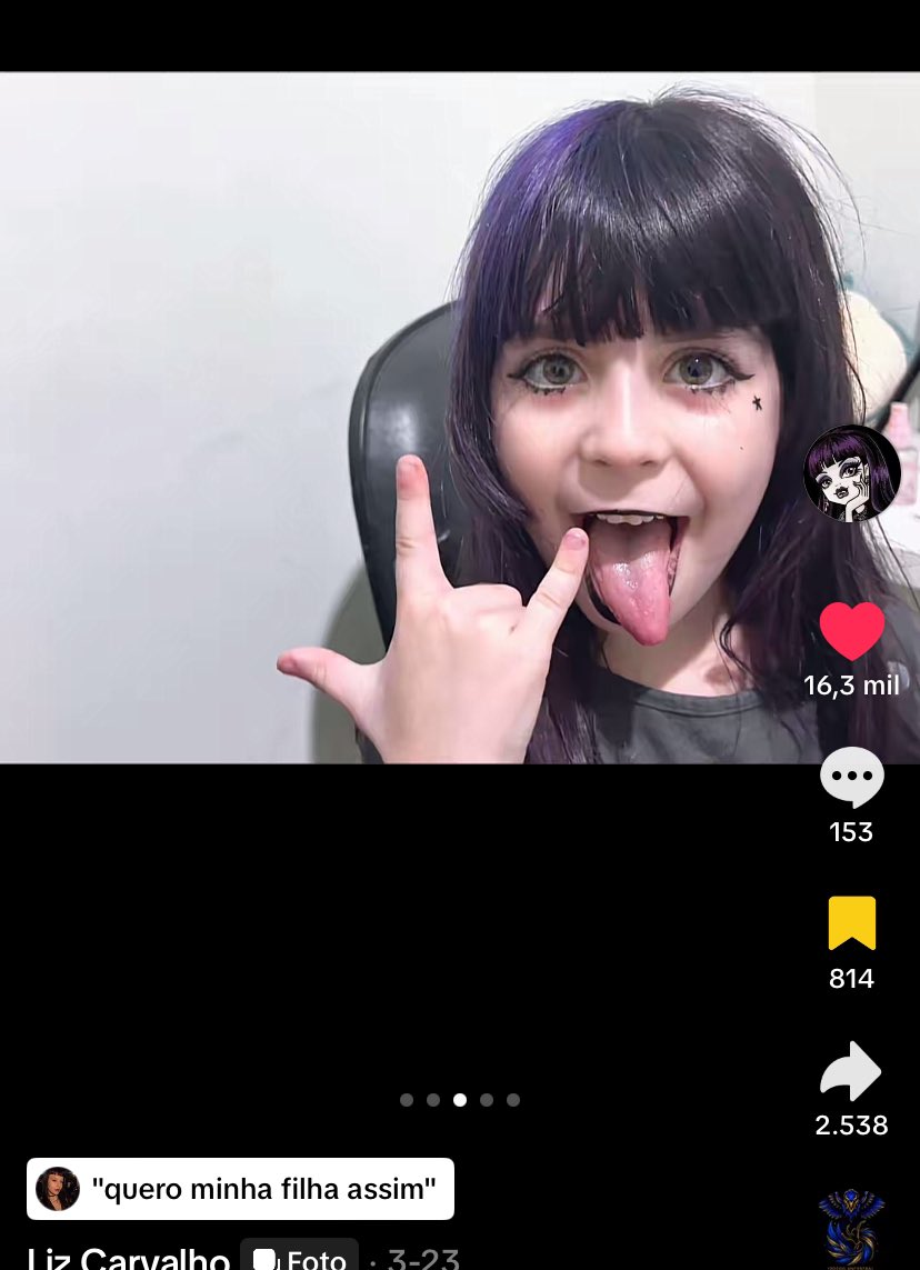 _ribeirozx's tweet photo. quero ter a filha igual, tão lindinha😭😭😭 https://t.co/1xOlhlhgXb
