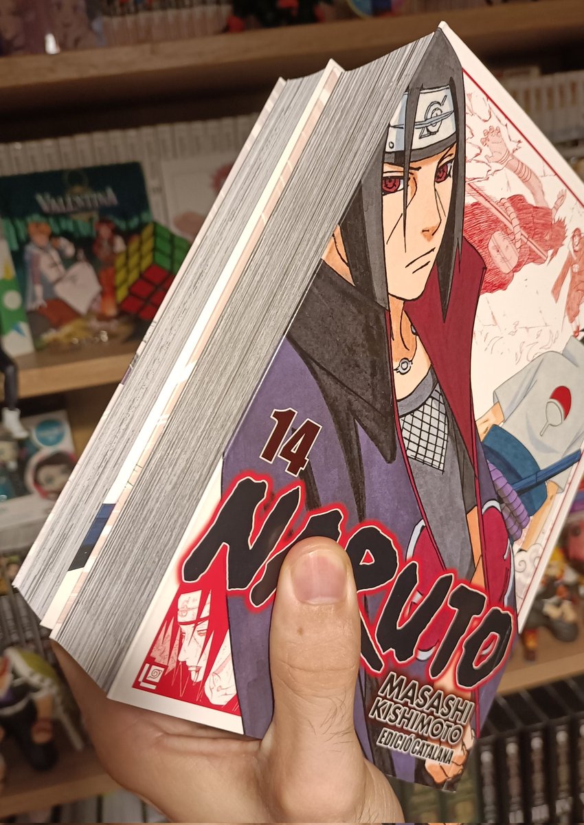 NosMANGAn_ES's tweet photo. [NARUTO 14 (3 en 1) DE @PlanetadComic]

El tomo 14 es más pequeño que los demás (unos 3mm)

Lo subo por si os entran dudas y pensáis que es puntual (no lo es)!

(Tanto en catalán como en castellano) https://t.co/CBTzV6bRif