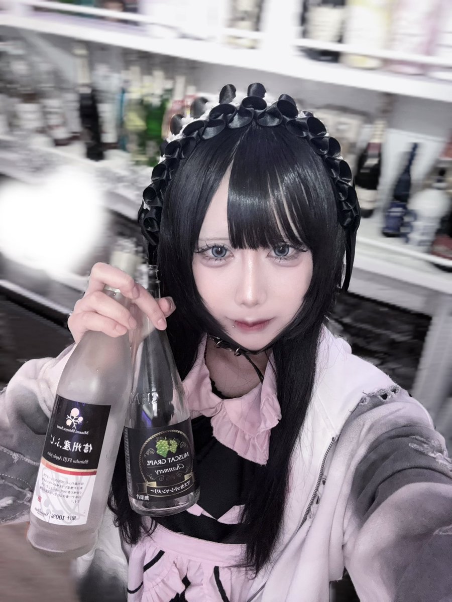 Duqi7Z's tweet photo. 遅くなっちゃってごめんなさい߹ ߹
7月初日ありがとうございました！
ほんとうにいつも救われる、延長もドリンクも本当にありがとう(ˆт · тˆ)♡
ヘドレしたら頭ペタンコすぎた、あとカラコン新しくした🩵🫧
今月もお願いします^ ��o̴̶̷̤ ·̫ o̴̶̷̤^大好きだ〜߹ ߹ https://t.co/WstYOIyHeD