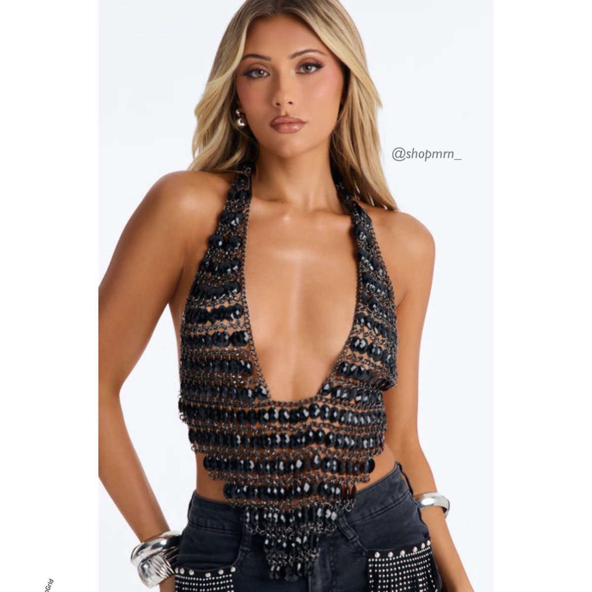 shopmrn_'s tweet photo. Jeweled Chain Strap Halter Top
Sizes: S, M, L
Colours: Display Colour
Price: 31,000NGN
Brand: UK https://t.co/BoDQgfhJEo