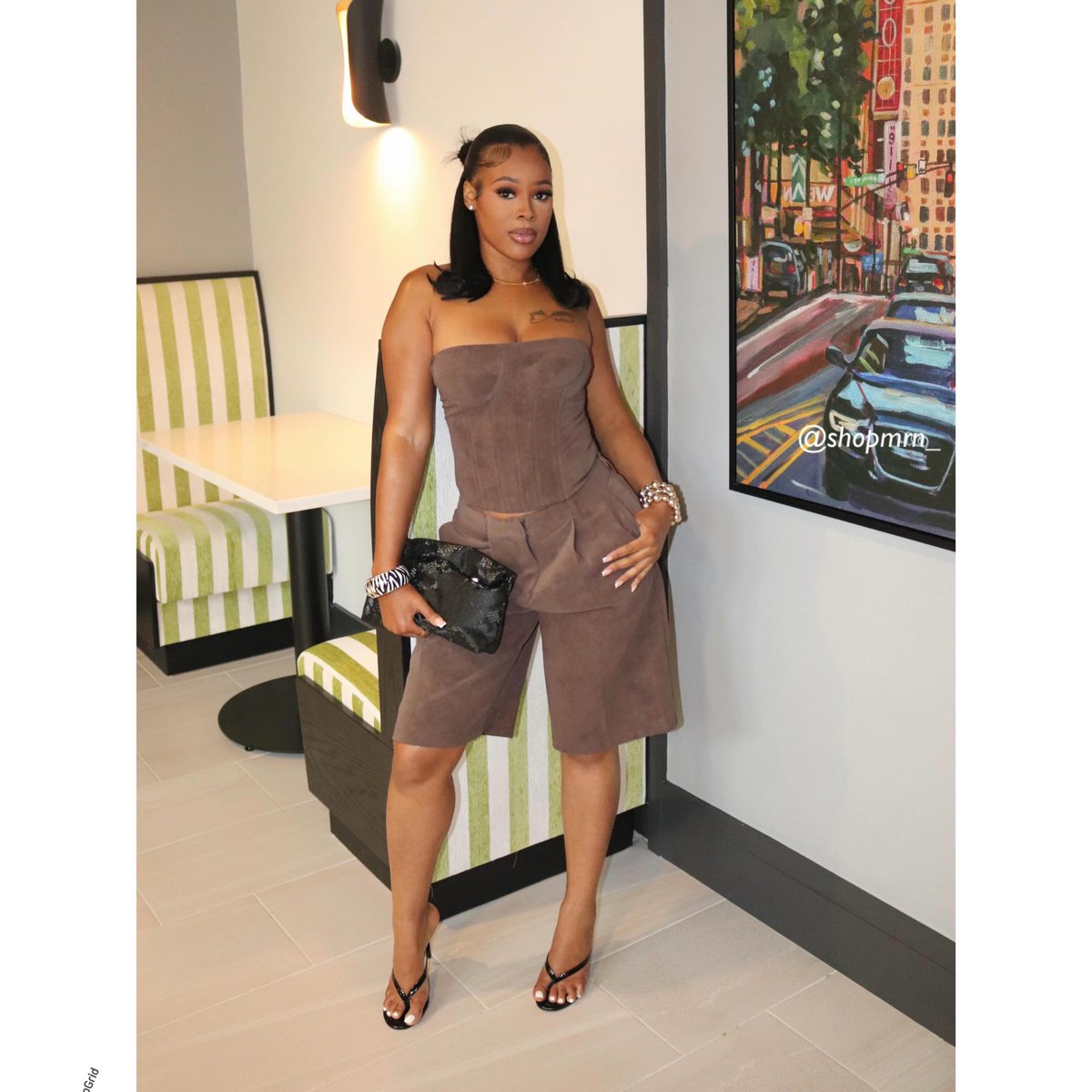 shopmrn_'s tweet photo. Matching Set
Sizes: S, M, L
Colours: Khaki, Brown
Price: 80,000NGN
Brand: UK https://t.co/z8xKbPaJ0h