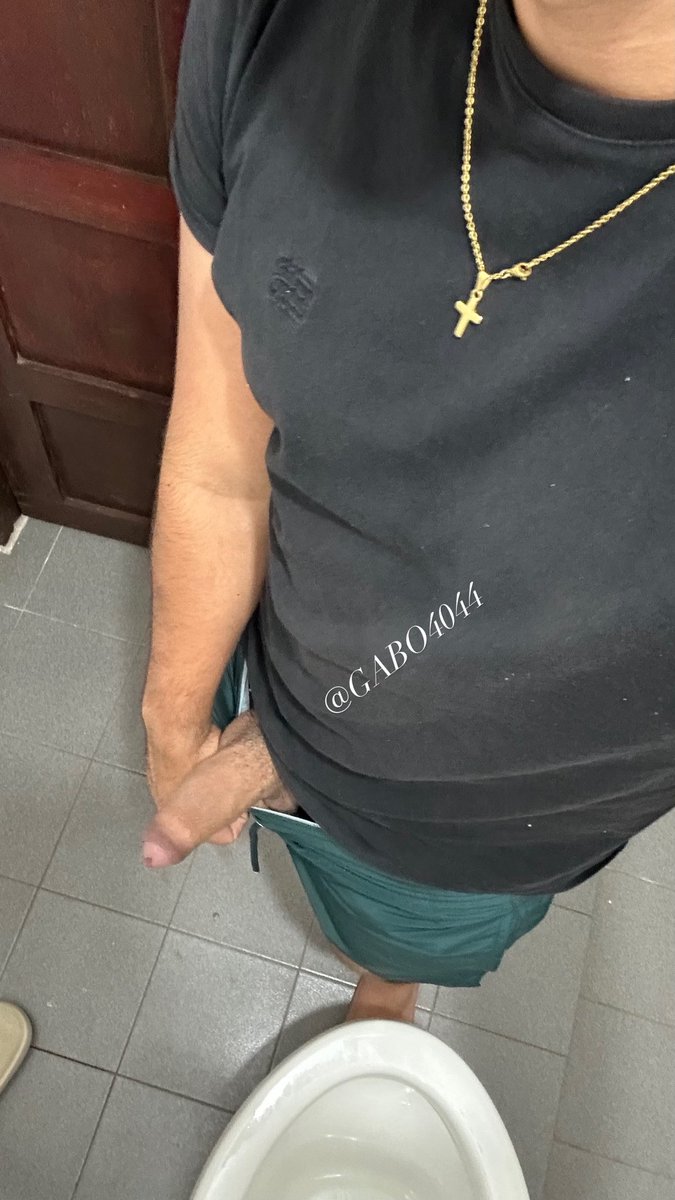 gabo4044's tweet photo. ABURRIDO , Y SI SI ? Hablamos ?😜🔥 https://t.co/5VQRrEgyFh