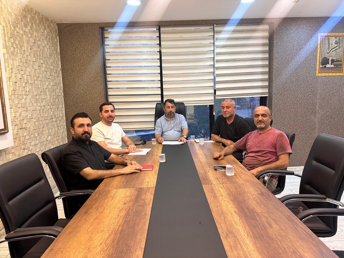 AkPartiSeyhan's tweet photo. 📍12. Bölge / Dağlıoğlu Mahallesi Toplantısı
Dağlıoğlu Mahallesi Mahalle Başkanımız ile toplantımızı gerçekleştirdik. 🤝
Mahalle çalışmalarımız üzerine verimli istişarelerde bulunduk.
@omerrcelik @abuyukgumus @yahyacelik_ @ozmehmetemin @KaramikSunay @abdullahdogru01 @farukaytek01 https://t.co/q1Em3YtVvX