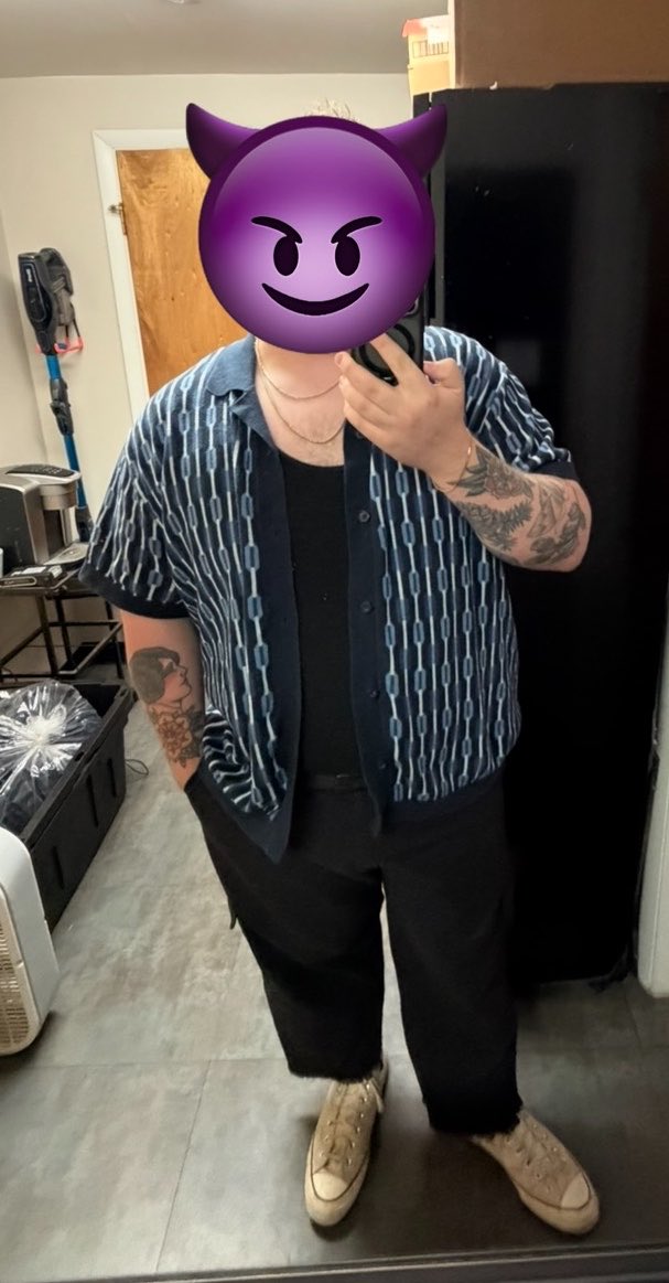 fatstronglegend's tweet photo. Ok so explain to me why you aren’t draining your wallet for me already?? 🤔 dm me immediately 
—
findom paypig sugardaddy https://t.co/7BbArJD5Ph
