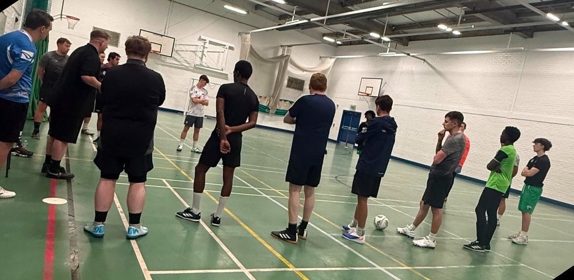 tnsfc's tweet photo. A fantastic opening night for our men’s futsal trials 💚

With players travelling from across Wales, including Holyhead and Swansea, it’s great to see some many people showing interest and ambition in the project 🙌⚽

If you’re interested in attending next week’s trials, please contact 07503515057. 

#TNSFC