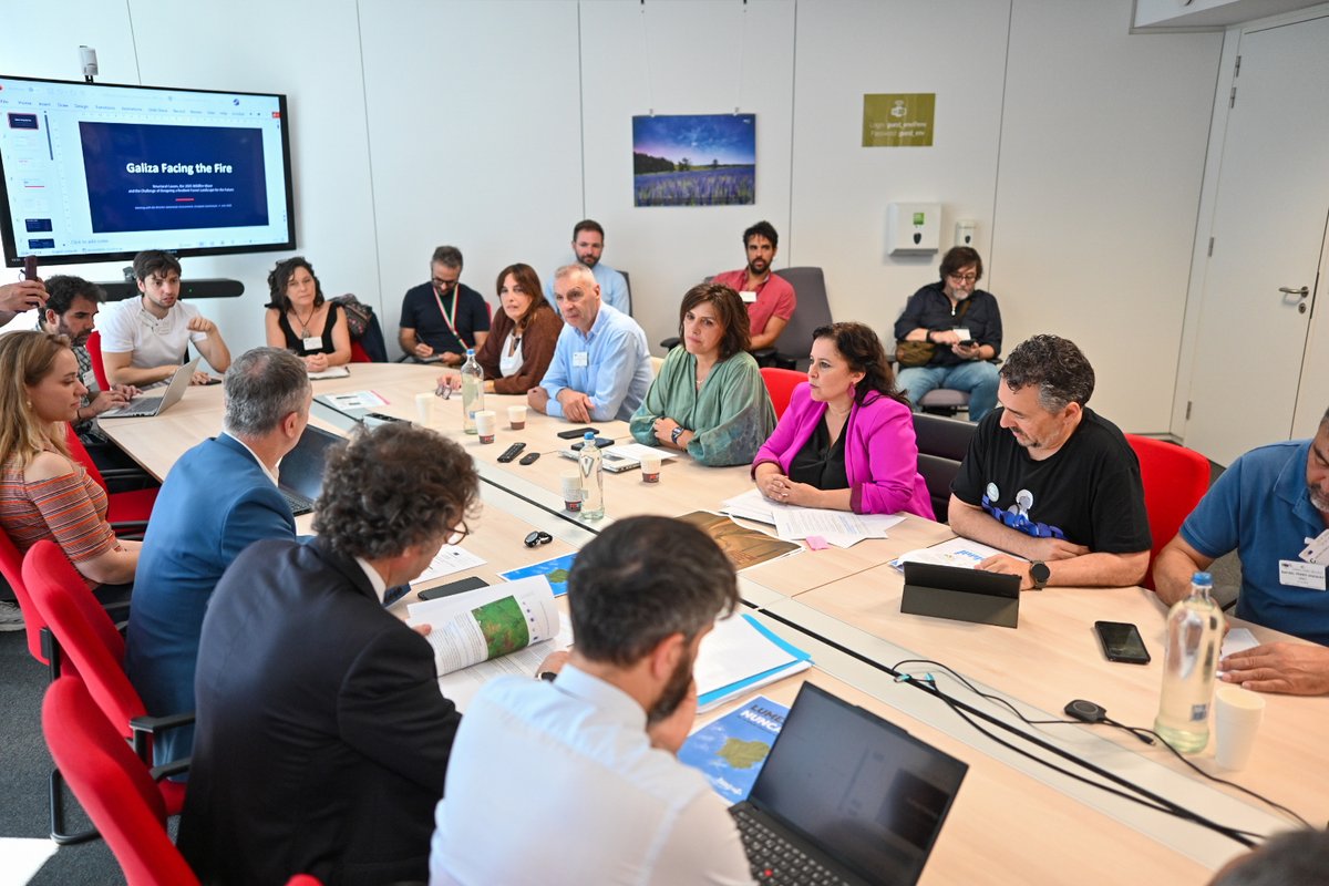 galicia_diario's tweet photo. #Política, #BNG, #Eurodeputada | O BNG denuncia na UE as deficiencias nas políticas de prevención e extinción de incendios na Galiza. Ler máis en Facebook https://t.co/y1KI8G8uH3 / @BNG_ParlEuropa @anamirandapaz https://t.co/4emDsZeUxe