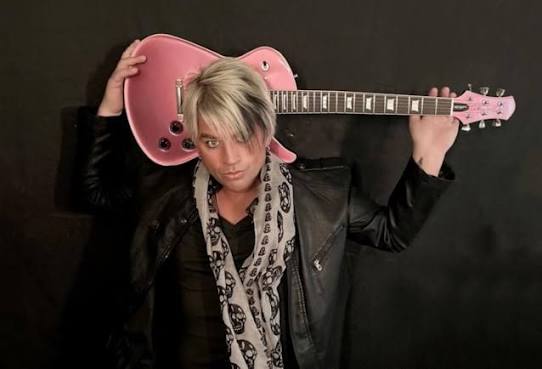 RocktimeGr's tweet photo. Rocktime - Paul Laine (Danger Danger, The Defiants): Απολαύστε το νέο υπέροχο τραγούδι! - Ο  Καναδός τραγουδιστής, κιθαρίστας και συνθέτης Paul Laine (Danger Danger, The Defiants) θα κυκλοφορήσει το νέο του άλμπουμ,  https://t.co/I84rkzxRlB https://t.co/r5PTOyC0PN
