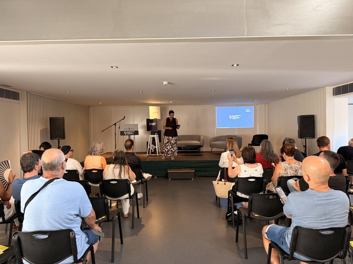 Municipis per la Llengua tweet media