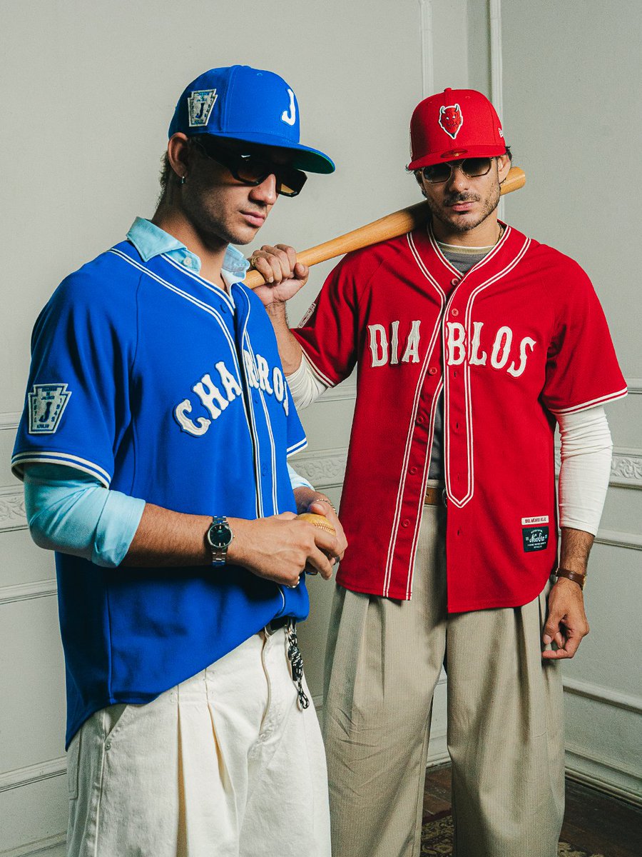 NewEraMx's tweet photo. 🧢 @LMBBanorte x @NewEraMx ⚾️

Esta colección revive la esencia del juego con una estética que mezcla historia, carácter y estilo dentro y fuera del campo.🔥 

Disponibles en: https://t.co/TJCo0rFf2B, New Era App y New Era Stores.

#NewEraMéxico https://t.co/NjKZsxW2ok