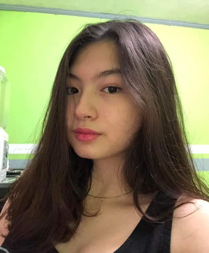 AniiCayani's tweet photo. Udah capek² selfie ngga ada yang mau mutualan/temenan kah? https://t.co/UIKaoj0TfX