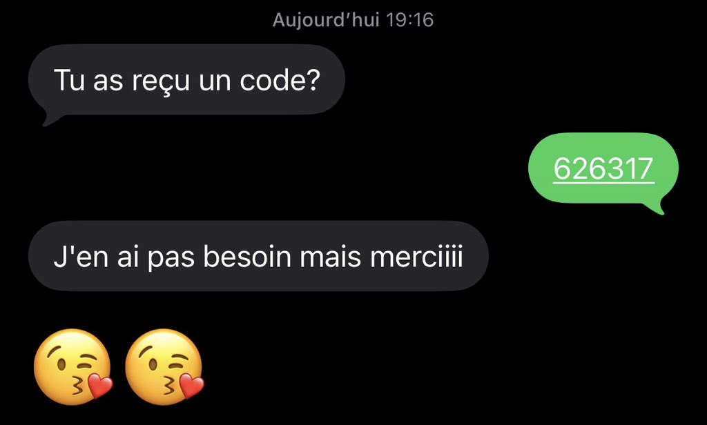 vraimentjspquoi's tweet photo. Ma mère me tape des pranks ? https://t.co/KZkJc93t53