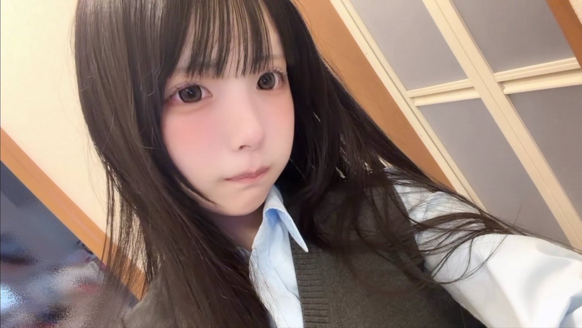 nx_ncha's tweet photo. 高校生おわりたくない #自撮り界隈 https://t.co/wwHlsz70ot