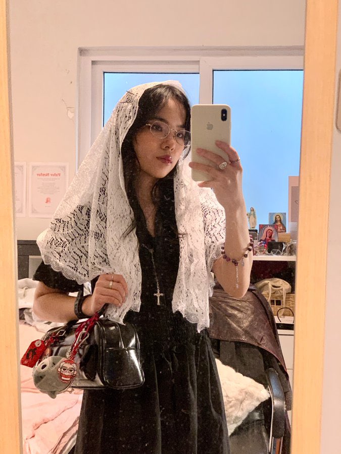 christasyd's tweet photo. Every Sunday and First Friday with the veil and all. https://t.co/Ph5aEpZIZH
