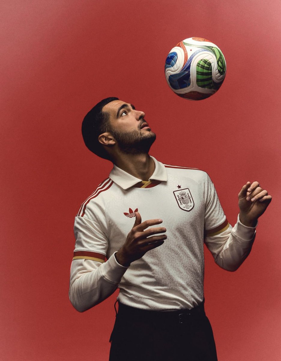 GoonzalezzRM's tweet photo. 🚨SORTEO CAMISETA DE ESPAÑA🚨

requisitos:

-dar RT
-seguir a @17ct_info 
-mencionar un amigo

doy ganador el domingo, suerte🍀🇪🇸 https://t.co/LkDD3lUDYL