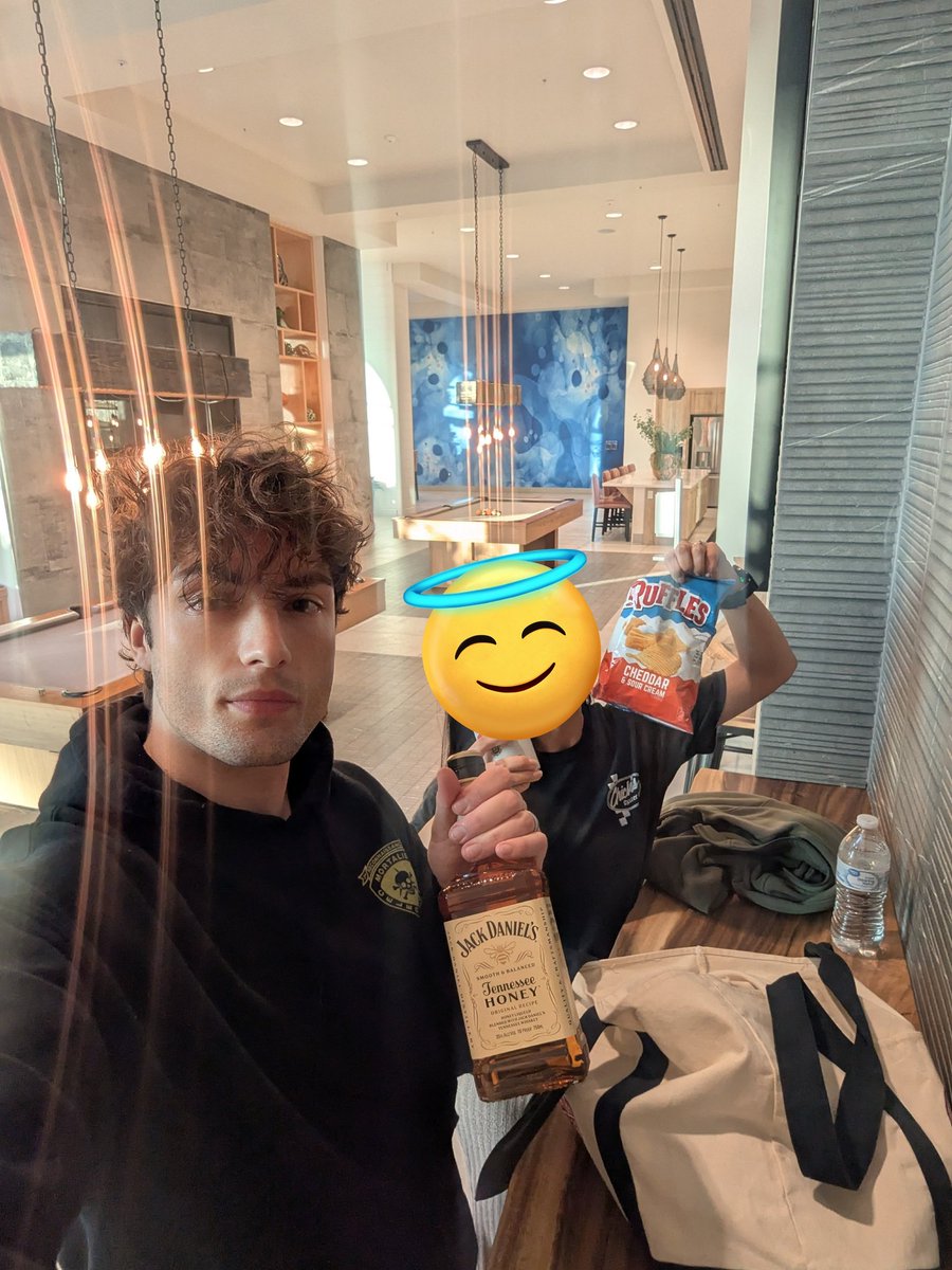 EnvyMe_US's tweet photo. 😊 https://t.co/Gw5qfDszgK