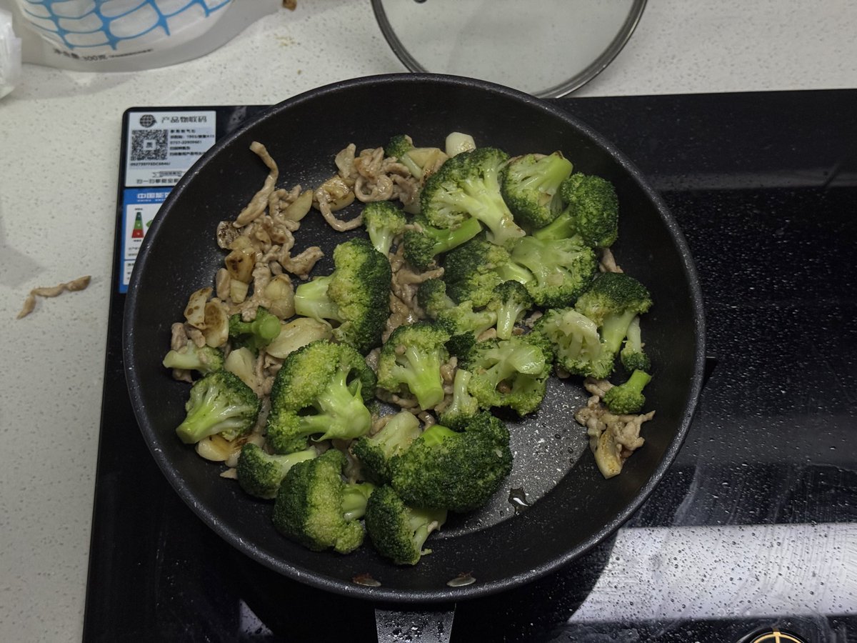 heyechunbei's tweet photo. 三分拍，七分吃 #男大 #top #food https://t.co/8KpZm6KrQi