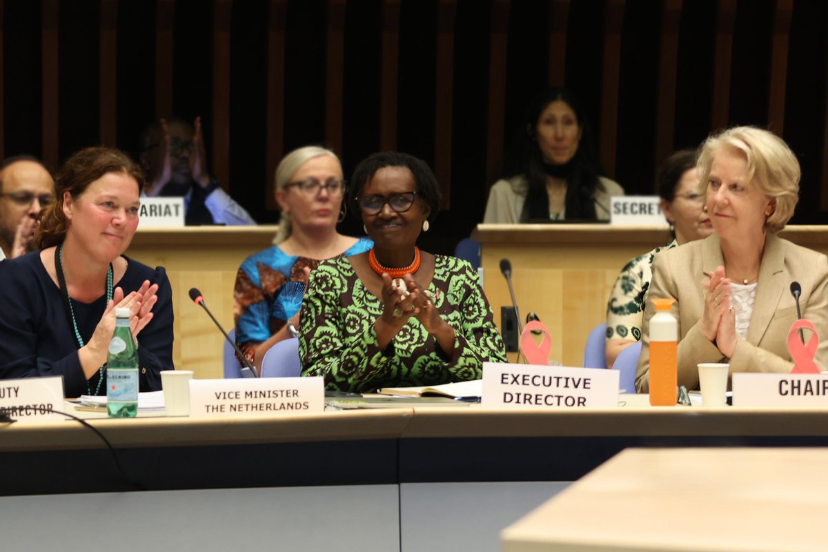 Winnie_Byanyima's tweet photo. To the dedicated staff of @UNAIDS, across the Secretariat, across the Cosponsors, in countries, in regional offices and at the Global Centre — thank you. All of you are inspiring! Thank you for what you do.
#PCB58 #UnitedToEndAIDS