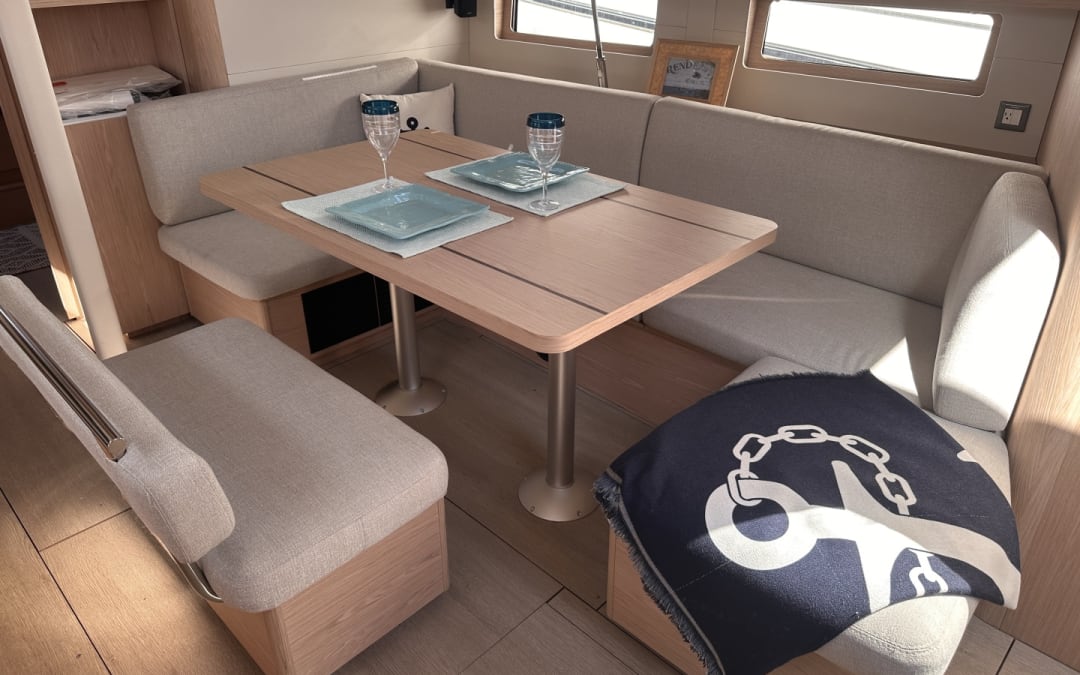 PreferredYachts's tweet photo. Price reduced — 2025 Beneteau 46.1 (46’) in Saint Petersburg, FL. Now $575,000. A current-generation cruiser blending performance and comfort.
https://t.co/bVWYxRo3wU https://t.co/su6sqXBoPL